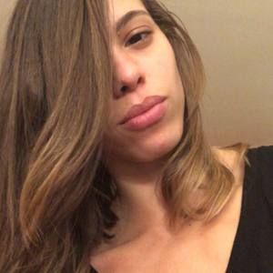 Meet your Posher, Mariely